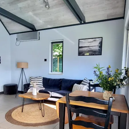 Black&white Dom wakacyjny